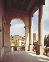 Gallery of the Main Facade (detail)